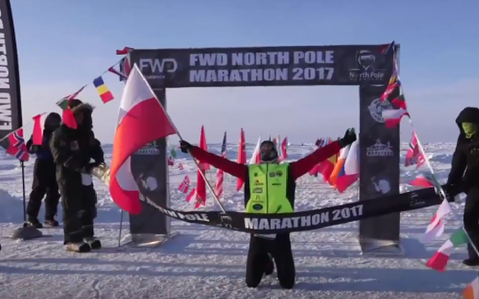 Piotr Suchenia wygrał najzimniejszy maraton świata