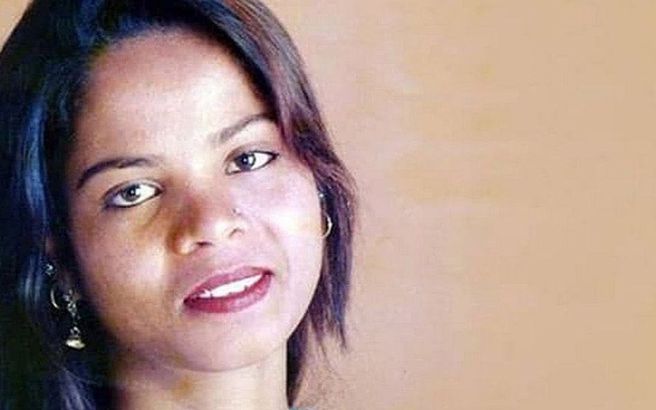 Asia Bibi chce azylu na Wyspach, prawnik wyjechał do Holandii