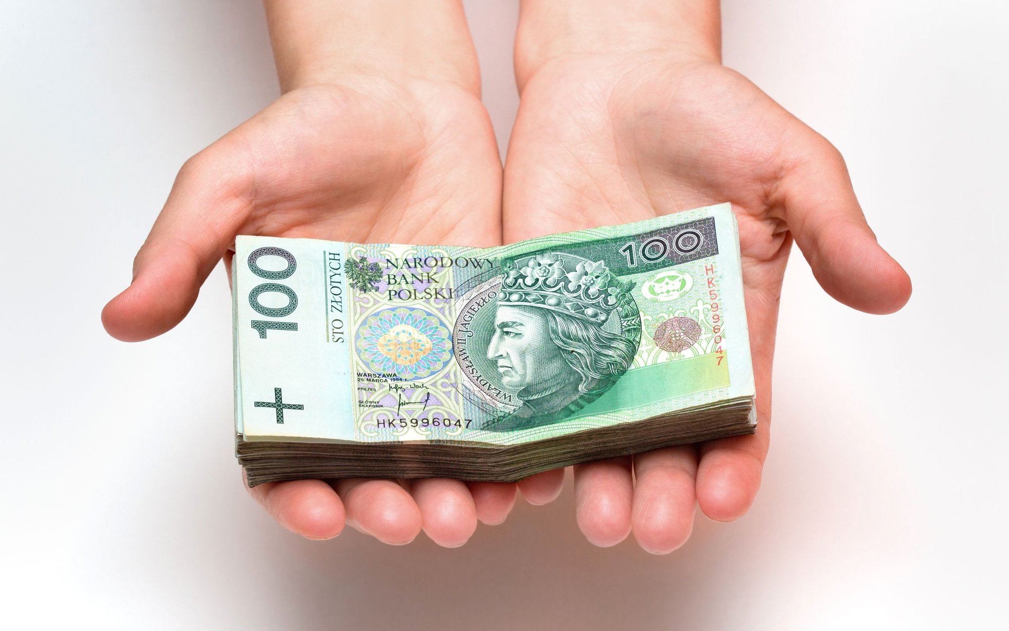 Ojciec zarządza pensją córki, fiskusowi nic do tego