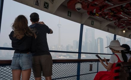 Jezioro, przez które przebiega granica Stanów Zjednoczonych i Kanady będzie teraz nazwywane w USA Je