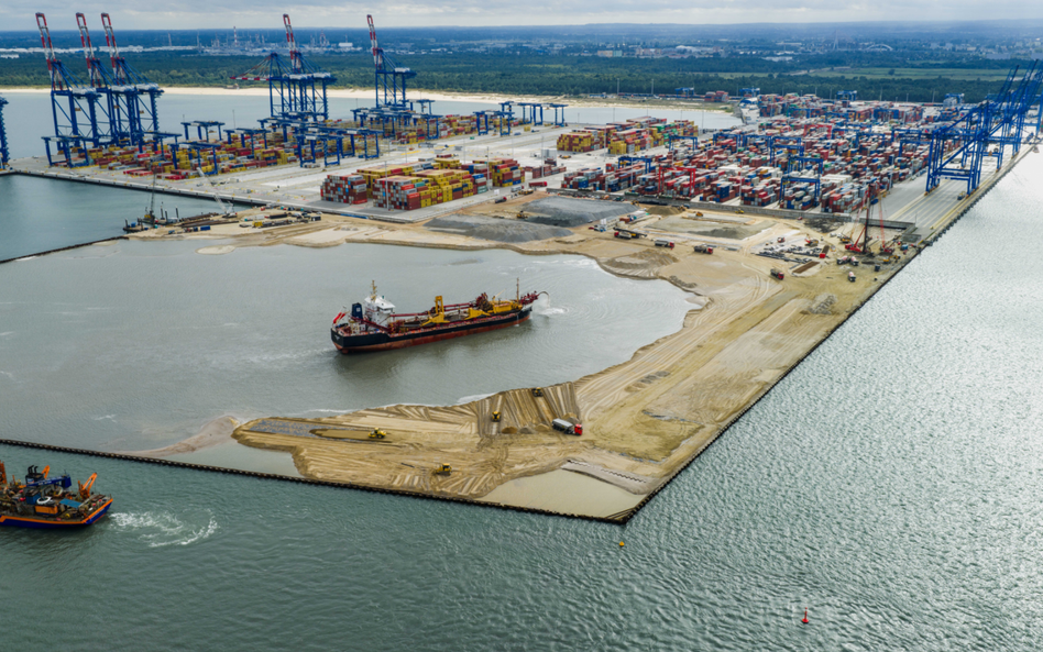 Port dla gigantów. Jak Polska buduje zaplecze morskiej energetyki wiatrowej