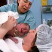 Groźny chwyt zniknie z porodówek? Ministerstwo Zdrowia interweniuje