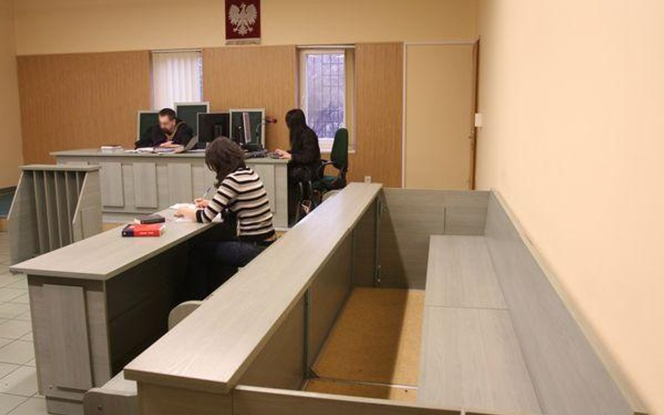 Pracownik ZUS może występować przed sądem