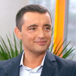 Podryw w domu w szlafroku i skarpetach