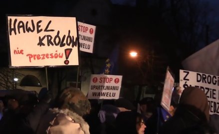 Odpowiedzą za blokowanie drogi na Wawel