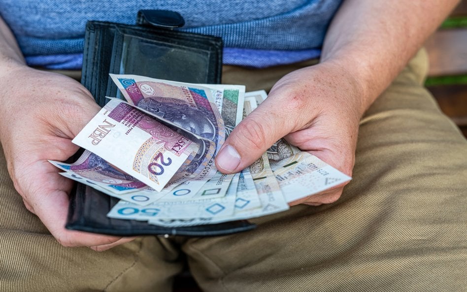 Ponad 175 tys. emerytów może skorzystać z nowych zasad przeliczania emerytur