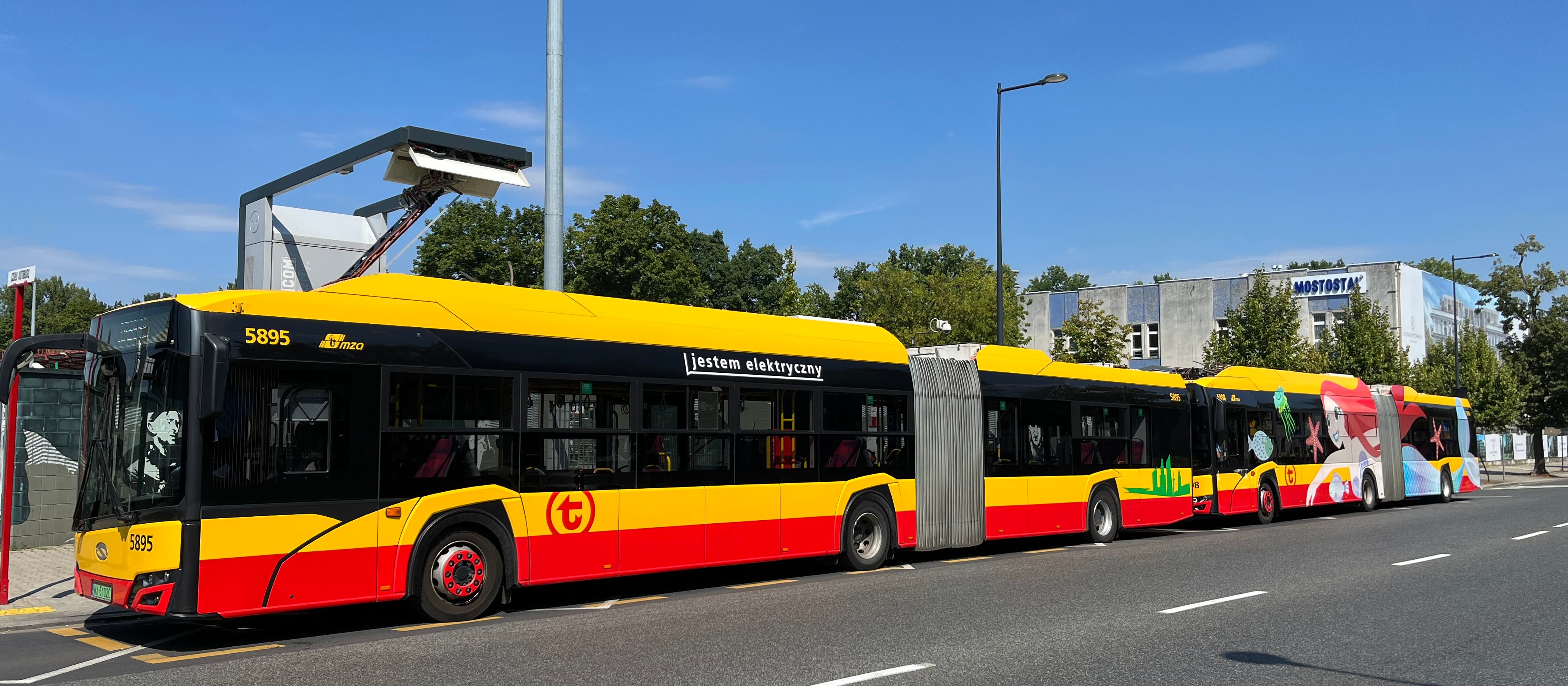 Autobusy spalinowe z zakazem w dużych miastach. Wymuszony zwrot ku zeroemisyjności