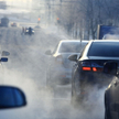 Ruch uliczny jest jedną z głównych przyczyn zanieczyszczenia powietrza w miastach