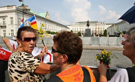 Obrońcy krzyża chcą rozmowy z episkopatem