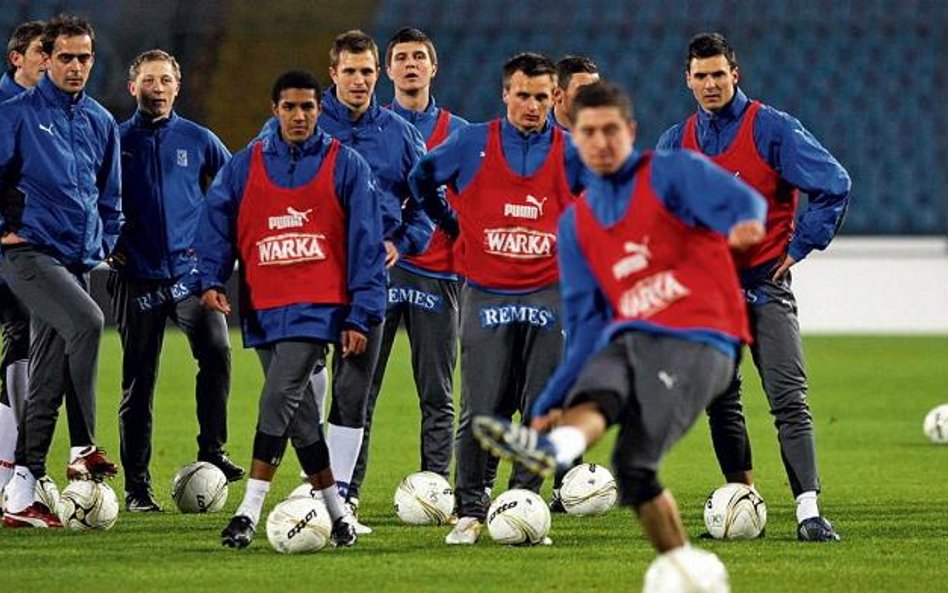 Środowy trening piłkarzy Lecha. W Poznaniu była zima, a w Udine jest wiosna