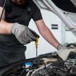 Mechanik ukarany przez fiskusa za sprzedaż „starego” oleju. Sąd przyznał mu rację