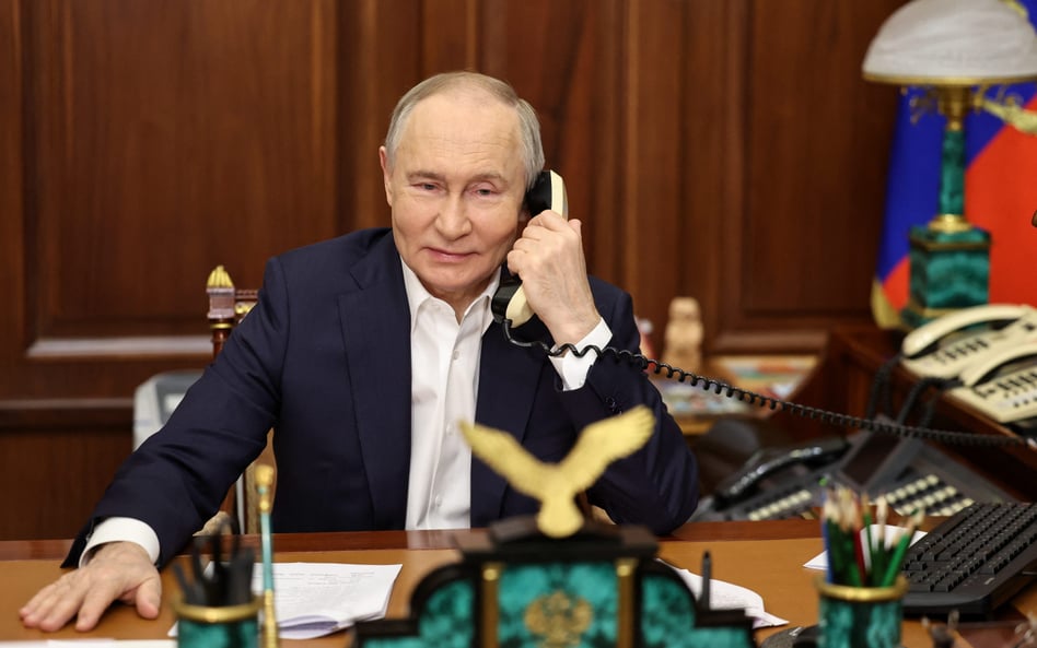 Władimir Putin odbył niedawno ponaddwugodzinną rozmowę z amerykańskim prezydentem. Nie zdecydował si