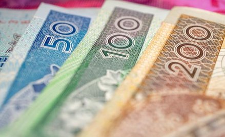 Przybywa wpłat na IKE i IKZE