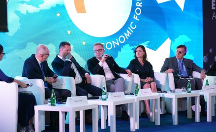Europie udaje się wymykać od rosyjskiego szantażu energetycznego – ocenili uczestnicy panelu.