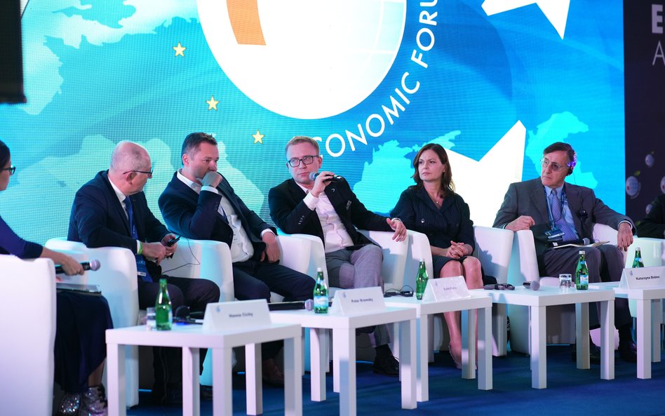 Europie udaje się wymykać od rosyjskiego szantażu energetycznego – ocenili uczestnicy panelu.