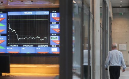 Indeks największych firm znów poniżej 2400 pkt
