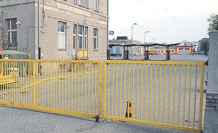 Hiszpanie płaczą i sprzedają