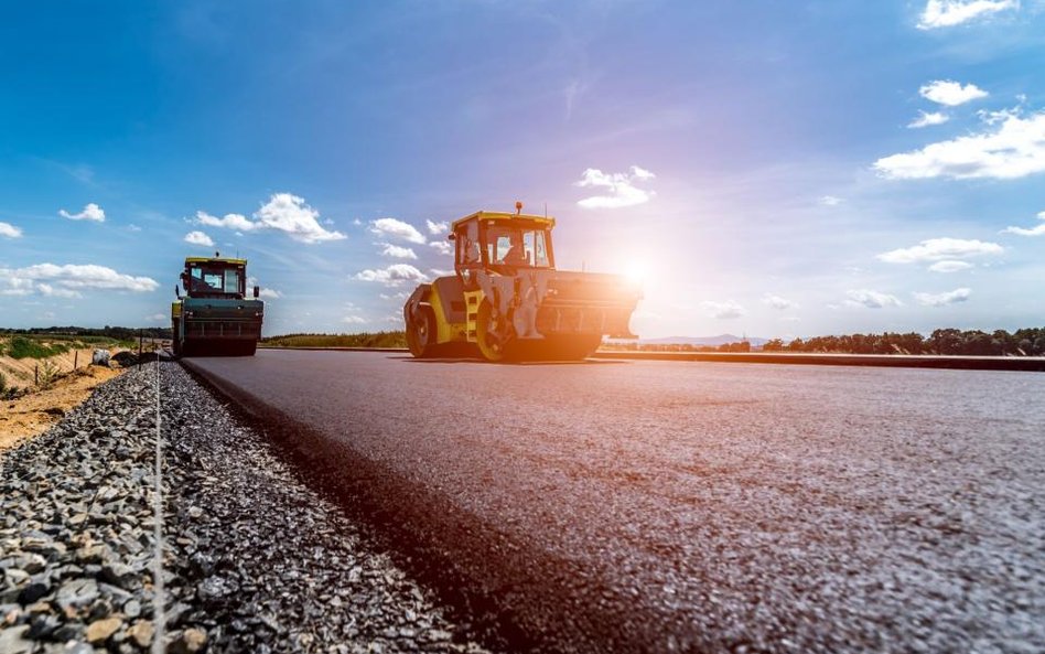 Infrastrukturalny silnik wciąż na jałowych obrotach