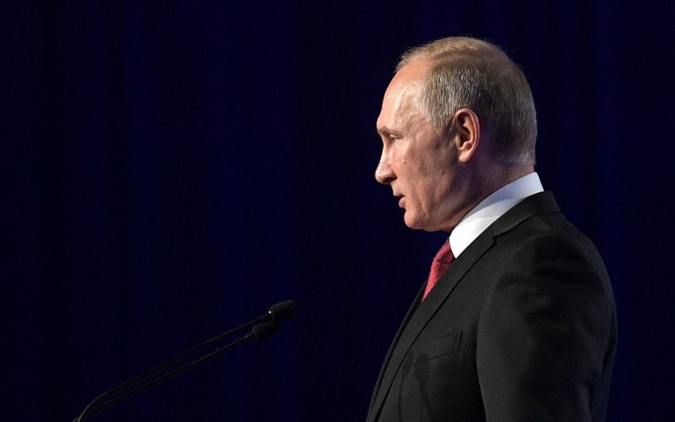 Chrystus, Elon Musk i Putin - idole młodych Rosjan