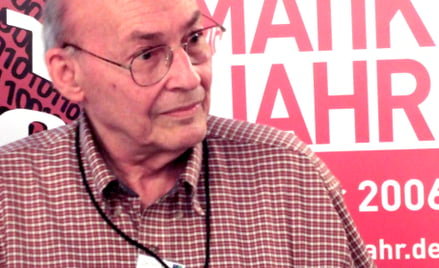 Marvin Minsky (1927–2016) – amerykański uczony, który zajmował się głównie naukami kognitywnymi, zwł