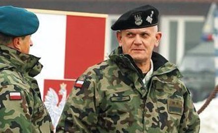 Dymisja w MON po śledztwach?
