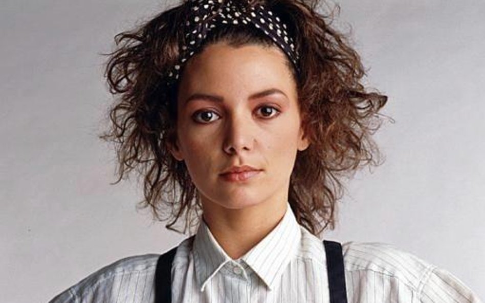 Joanne Whalley gra papieską faworytę