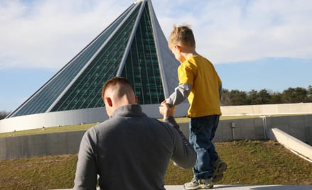 Alimenty: sąd polski może ustalić winę małżonka rozwiedzionego za granicą