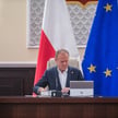 Premier Donald Tusk podczas nadzwyczajnego posiedzenia Rady Ministrów w związku z sytuacją powodziow