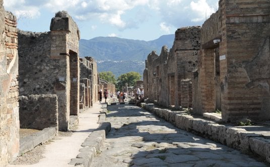 Jedna z ulic w Pompejach