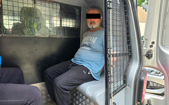 Zatrzymani zostali przekazani Straży Granicznej