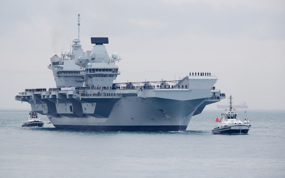 Brytyjski lotniskowiec HMS Queen Elizabeth. Fot./Bloomberg