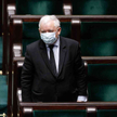 Winnicki: Kaczyński z PO i SLD chce doprowadzić rolników do ruiny