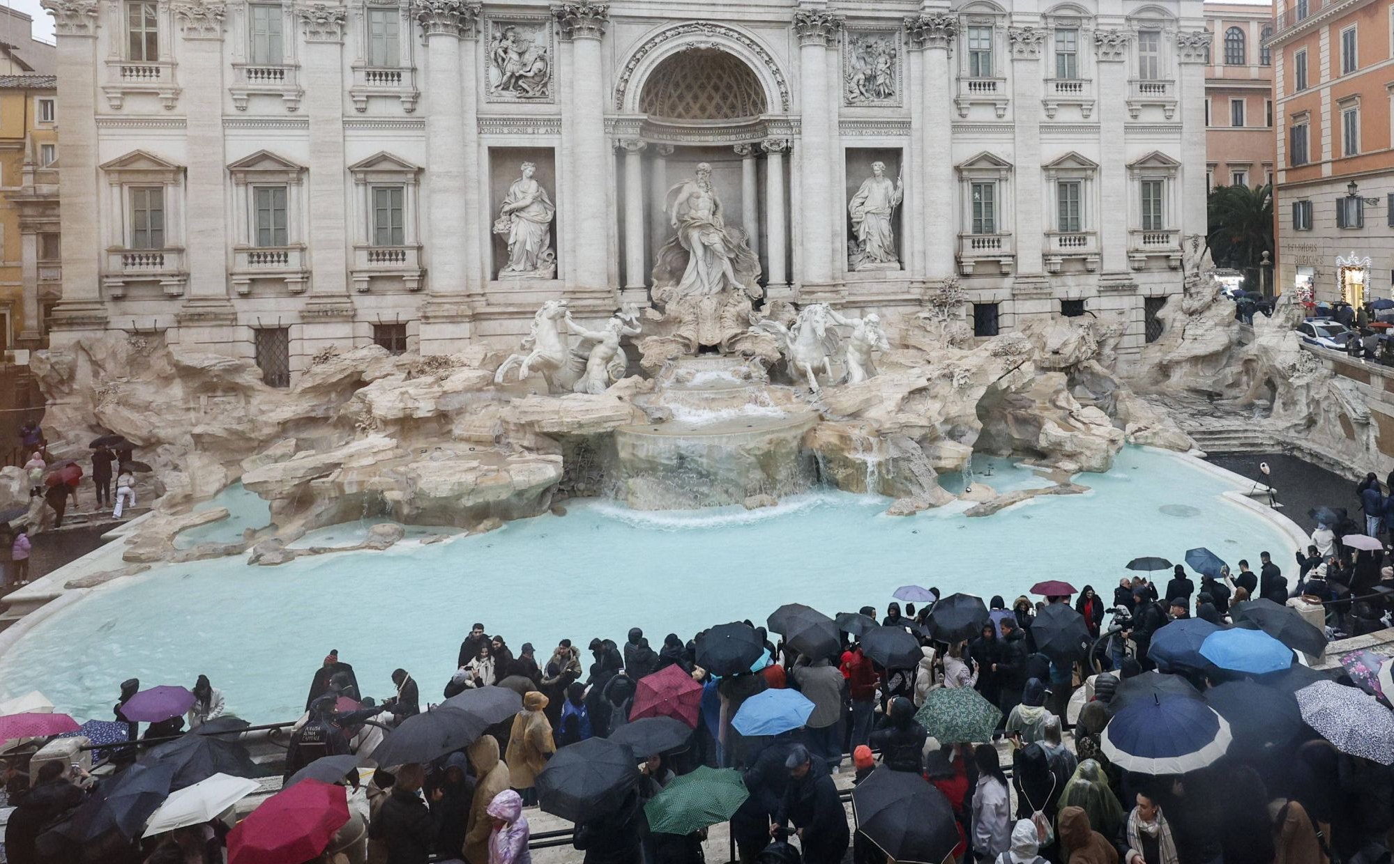 Polacy szturmują Włochy. Trzycyfrowe wzrosty rezerwacji do popularnych miast