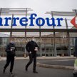 Francuski rząd broni Carrefoura. Sieć pozostanie narodowa?