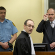 Zdravko Tolimir (na zdjęciu po prawej)