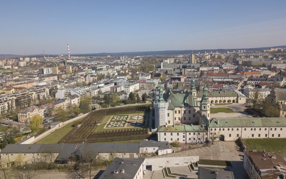 Dziennikarz zarażony koronawirusem. Miał relacjonować wiec Trzaskowskiego