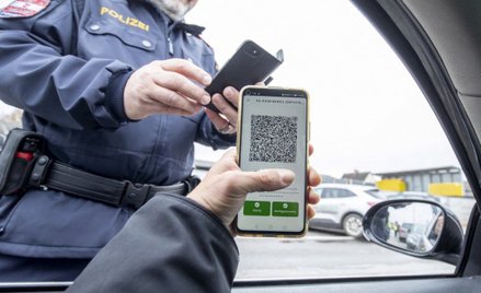 Certyfikat pobrano już prawie 600 milionów razy