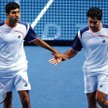 Rohan Bopanna (z lewej) i Asaim-ul-Haq-Qureshi przegrali pierwszy mecz turnieju Masters z Maksem Mir