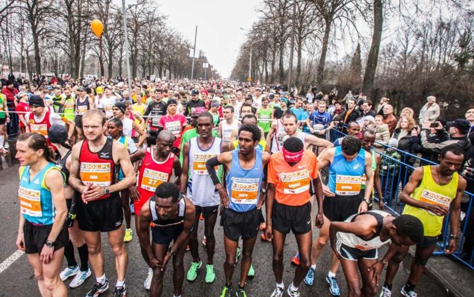 W ubiegłym roku na starcie łódzkiego maratonu stanęło niespełna 4 tys. zawodników, w tym będzie ich 