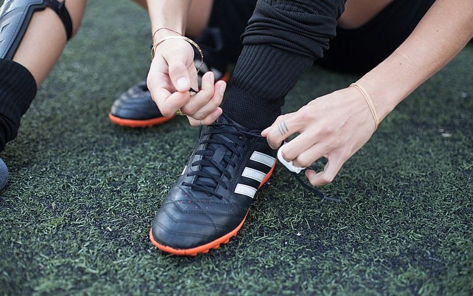 Znak towarowy Adidas a rejestracja dwóch równoległych pasków na bucie - wyrok Sądu UE