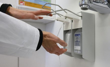 Koronawirus już niemal w całych Niemczech
