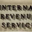 IRS wymaga jednak zgłaszania władzom skarbowym każdego konta z aktywami powyżej 10 tys. dol. i odpro