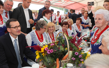 Premier Mateusz Morawiecki podczas uroczystości dożynkowych