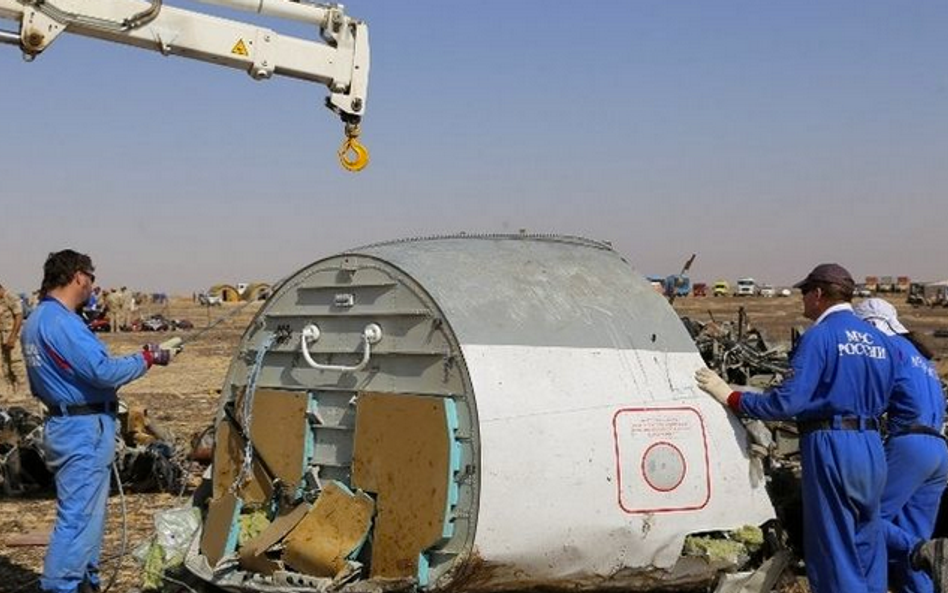 31 października – 224 osoby zginęły w katastrofie lotniczej na Synaju.