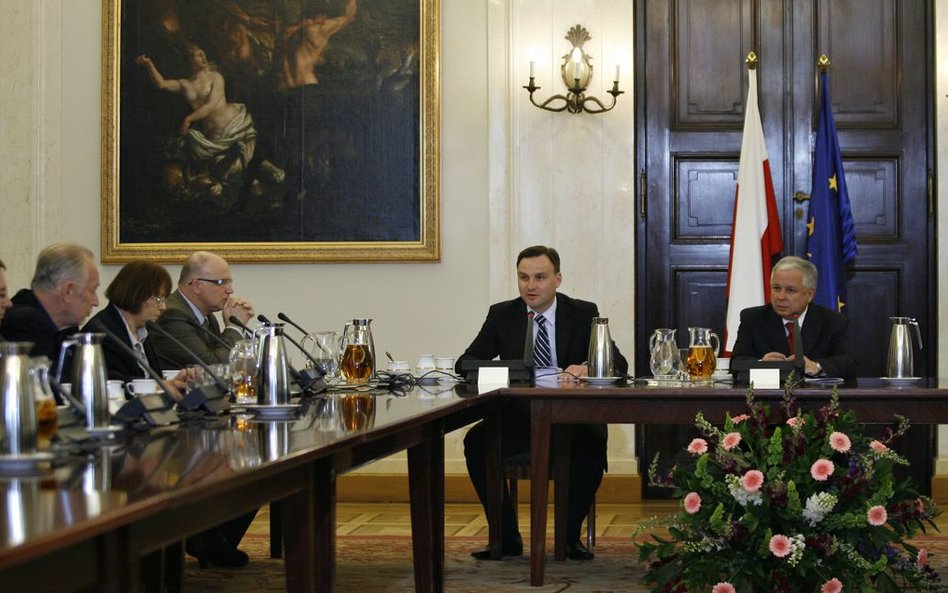 28.05.2009 WARSZAWA. PAŁAC PREZYDENCKI. SPOTKANIE PREZYDENTA Z PRZEDSTAWICIELAMI ŚWIATA KULTURY I ME