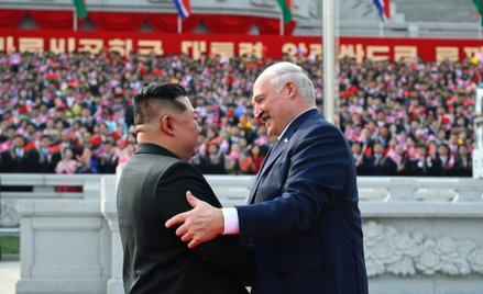 Aleksandr Łukaszenko w czasie wizyty w Korei Północnej