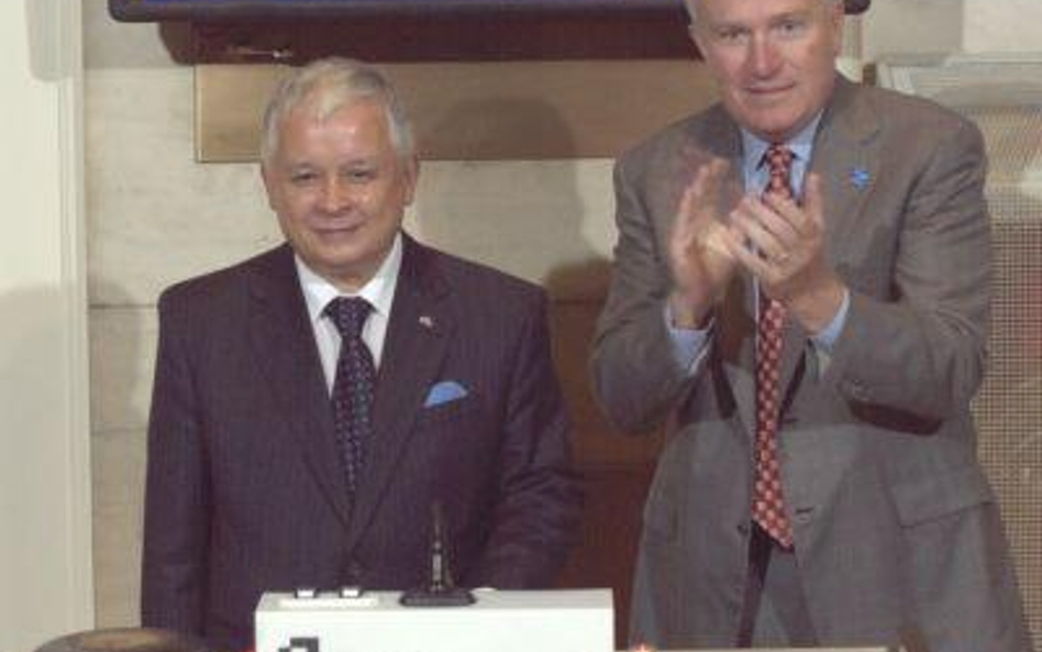 Prezydent Lech Kaczyński otworzył sesję na nowojorskiej giełdzie