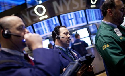 Insiderzy nastawiają się na przecenę akcji