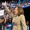 Kamala Harris zdołała dogonić w badaniach opinii publicznej Donalda Trumpa i zasypać dziurę sondażow