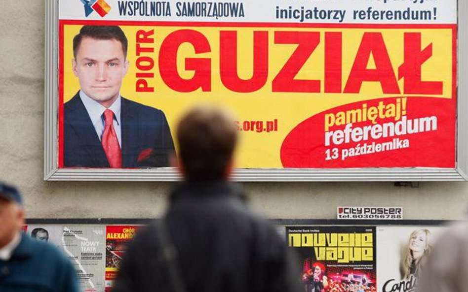 A WWS promuje swego lidera Piotra Guziała